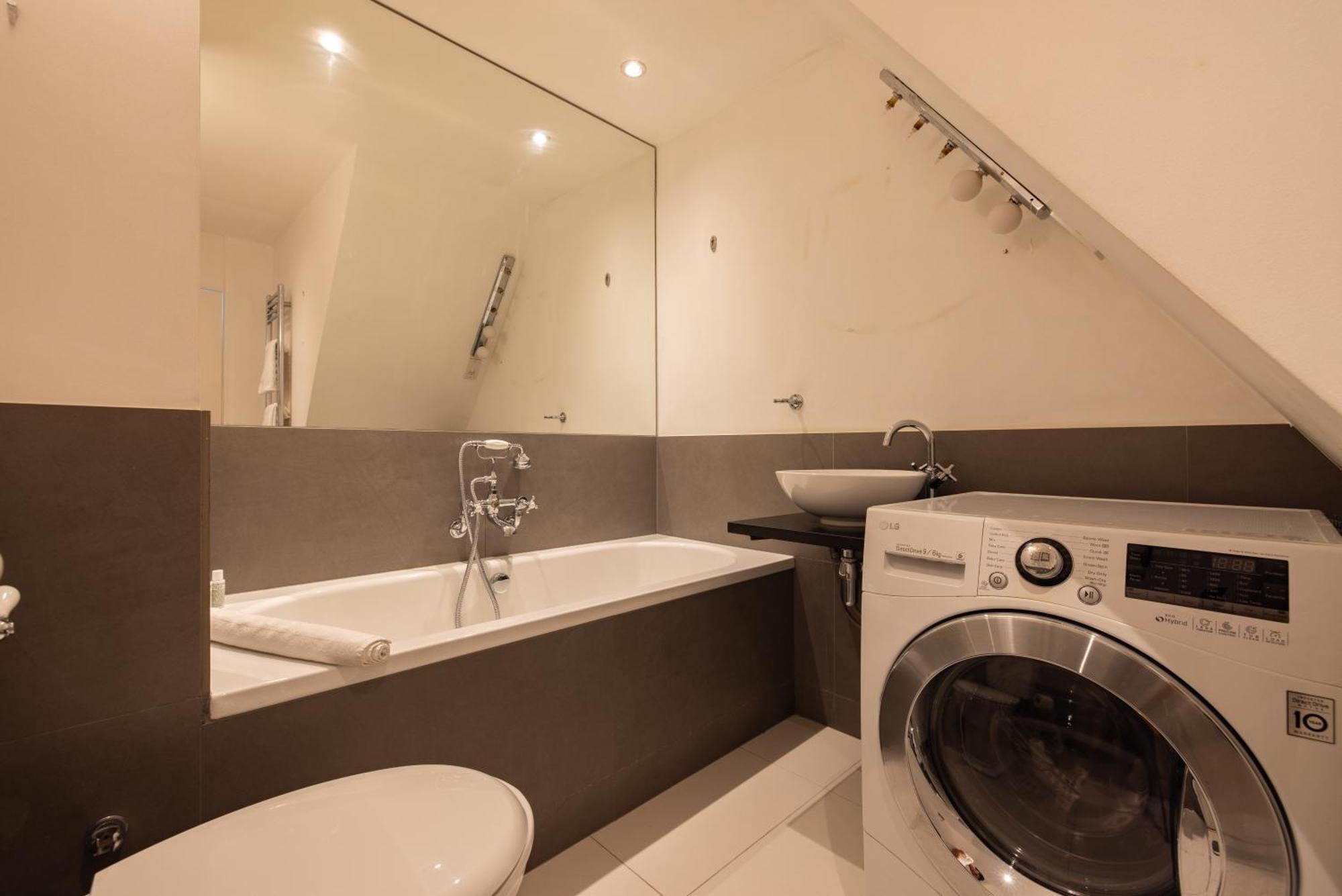 The Philbeach Gardens Place - Lovely 5Bdr Flat With Terrace London Luaran gambar